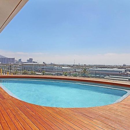 شقة Urban Chic Wex1 Mountain Views Pool Entertainment كيب تاون المظهر الخارجي الصورة